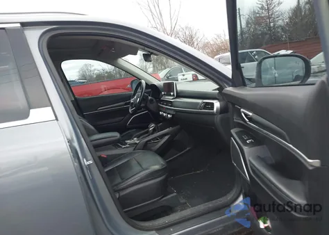 2021 Kia Telluride S z USA, uszkodzony, nr VIN 5XYP6DHC5MG137731